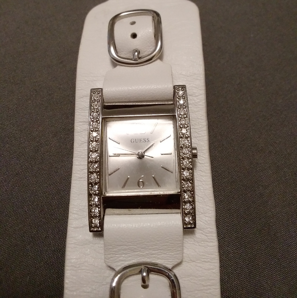 $3 for $10/Adorable Woman's "GUESS" Watch